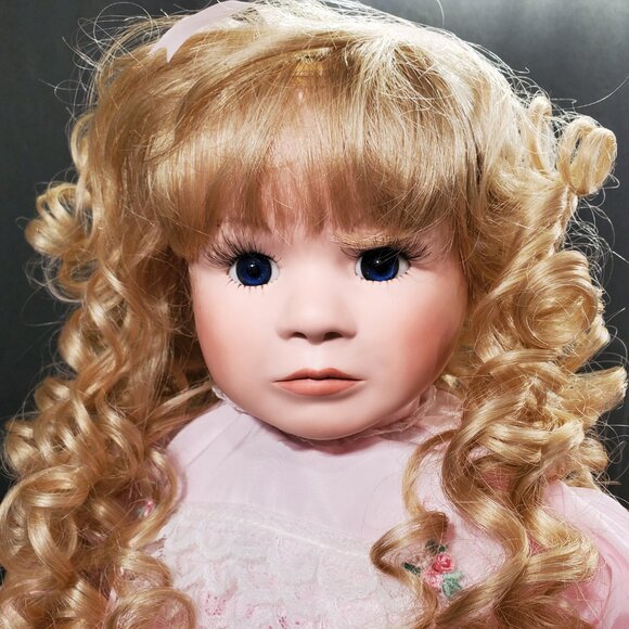 PRINCESS by ZOOK Artist Girl Fashion Doll 20" Signed #22 Certificate Pink 1987 - Picture 4 of 8